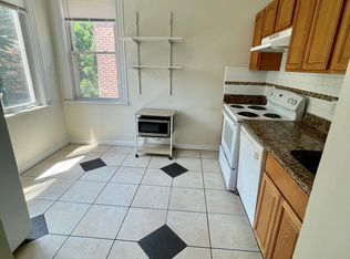 24 Euston St APT 2, Brookline, MA 02446
