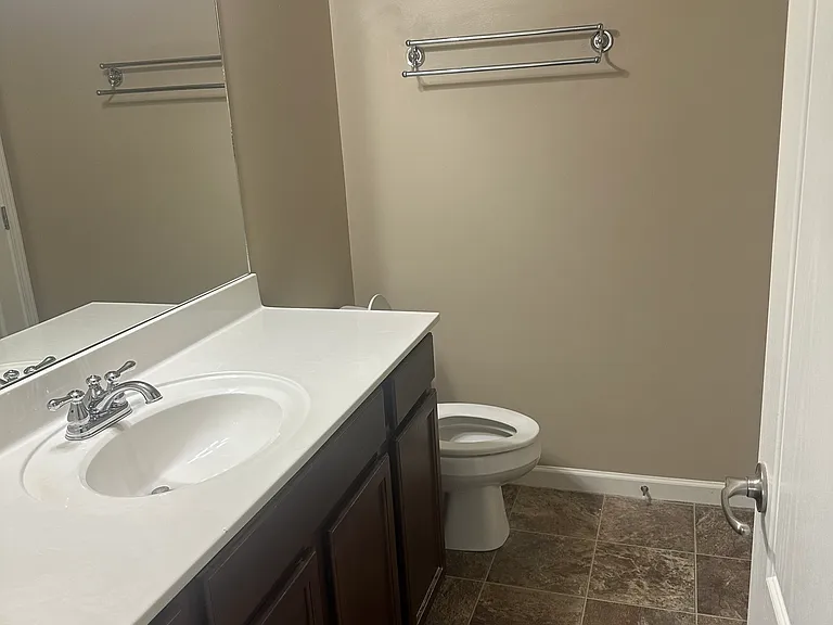 120 Cornerstone Ln — Photo 9