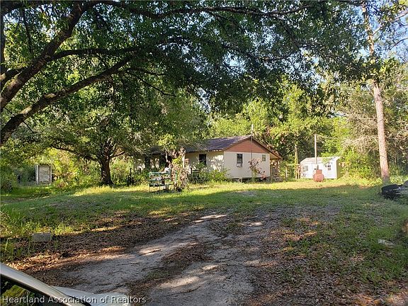4th image of 4400 E Quail Run
