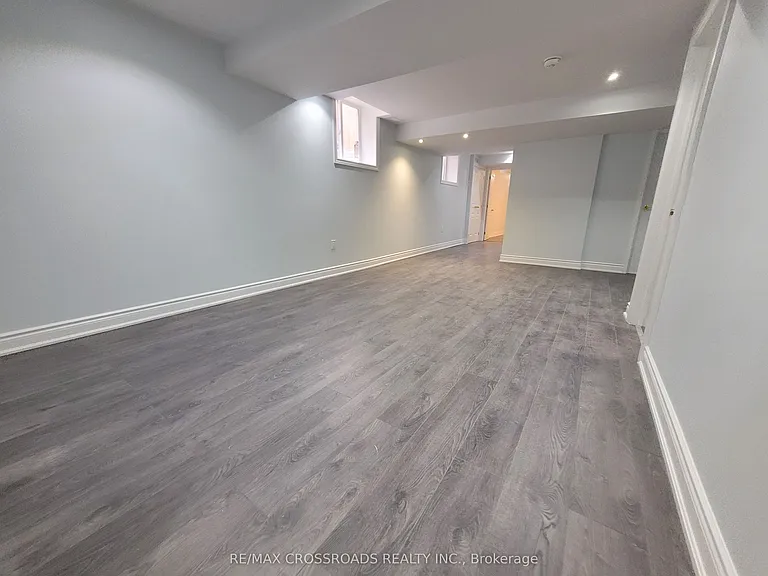 157 Antorisa Ave #LOWER — Photo 5
