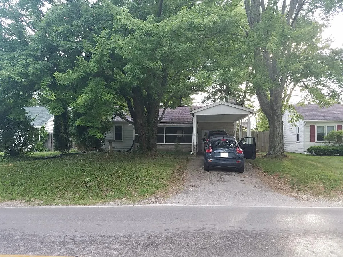 Street view - 904 S Henderson St