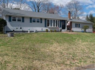 26 Indian Run, Enfield, CT 06082