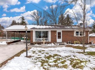 2539 Randolph St, Alton, IL 62002