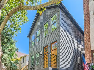 1655 W Superior St #1, Chicago, IL 60622