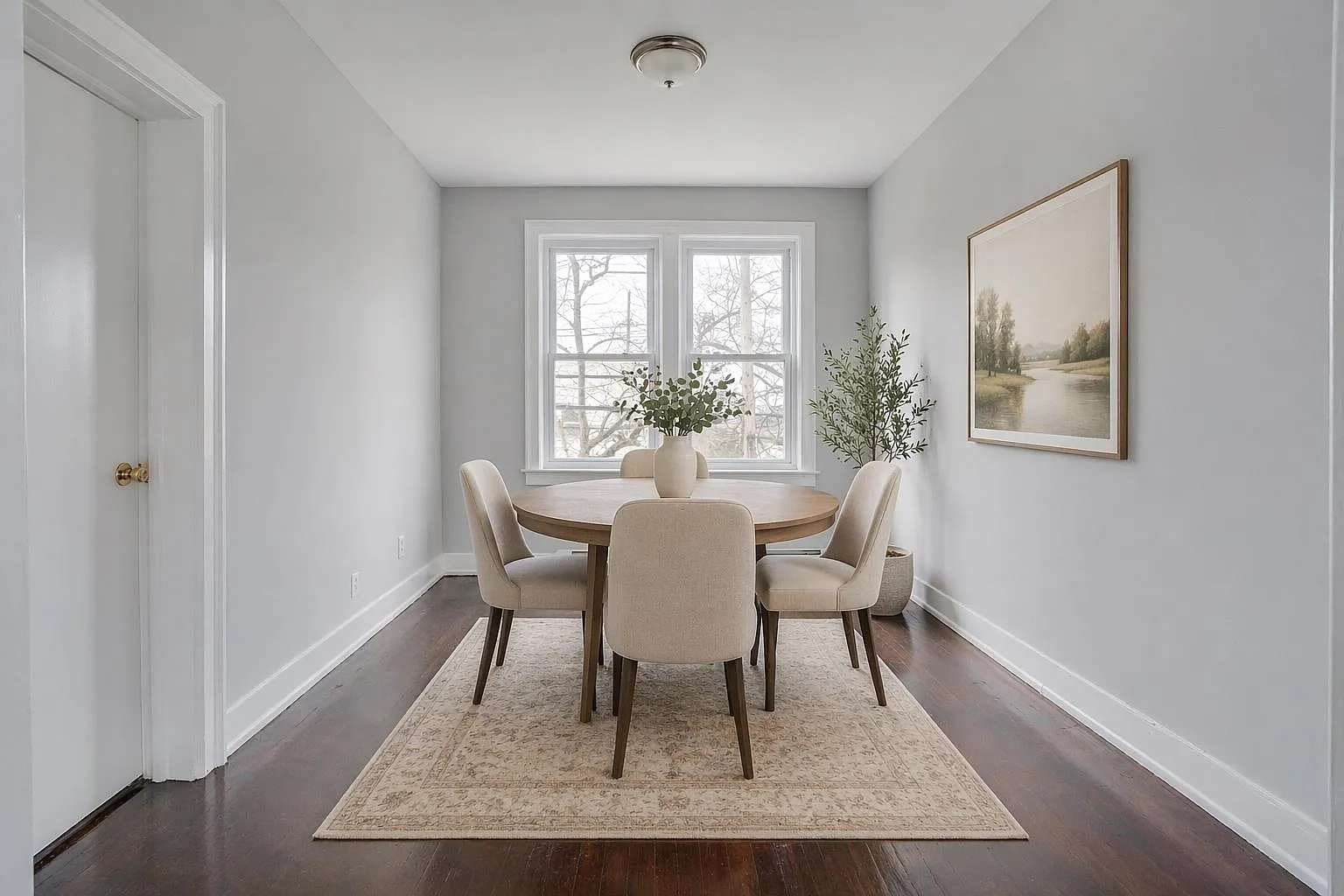 2 bed, 1.0 bath, $2,429 — Photo 2