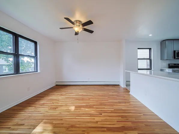 93 Myrtle Avenue image 7 of 35