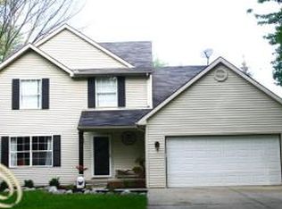 275 Michelson Rd, Rochester Hills, MI 48307