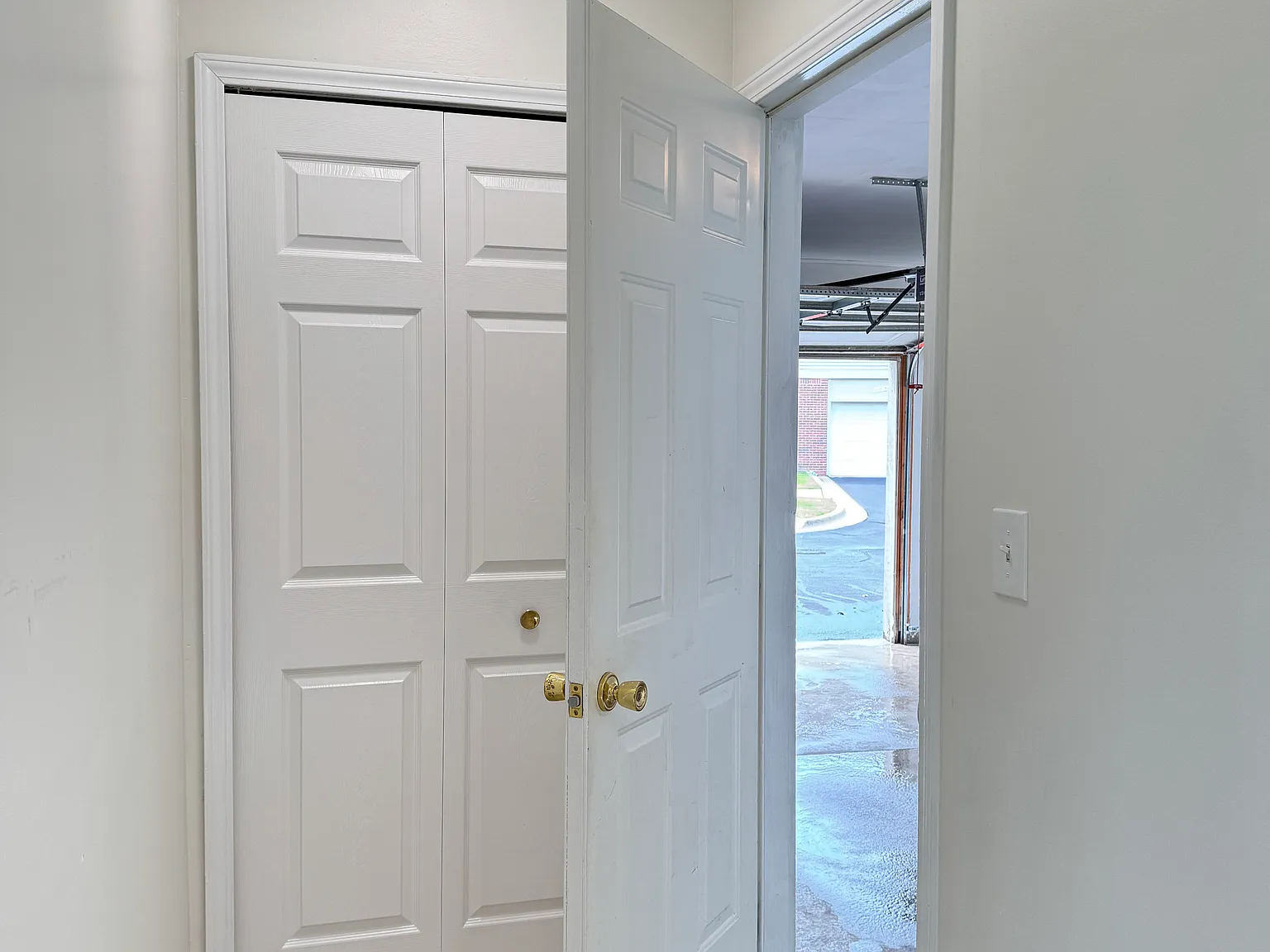 2 bed, 1171 sqft, $1,800 — Photo 4