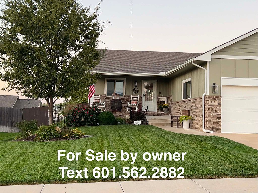 812 N Tyndall Ct - Property Image
