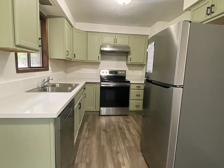 12 Kari Pl — Photo 8
