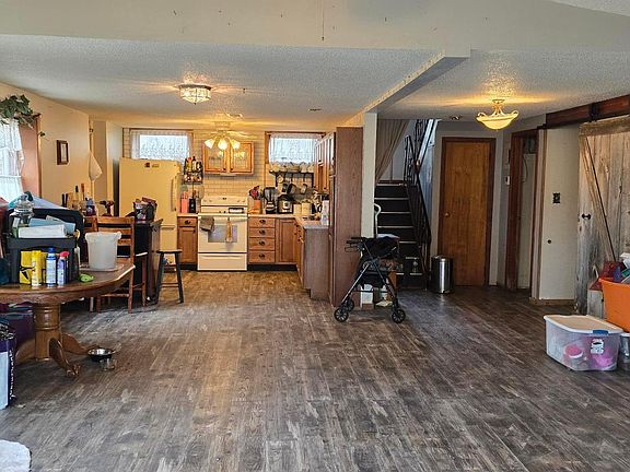 3rd image of 21451 775th Ave