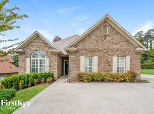 1596 Mountain Lodge Trl, Birmingham, AL 35210