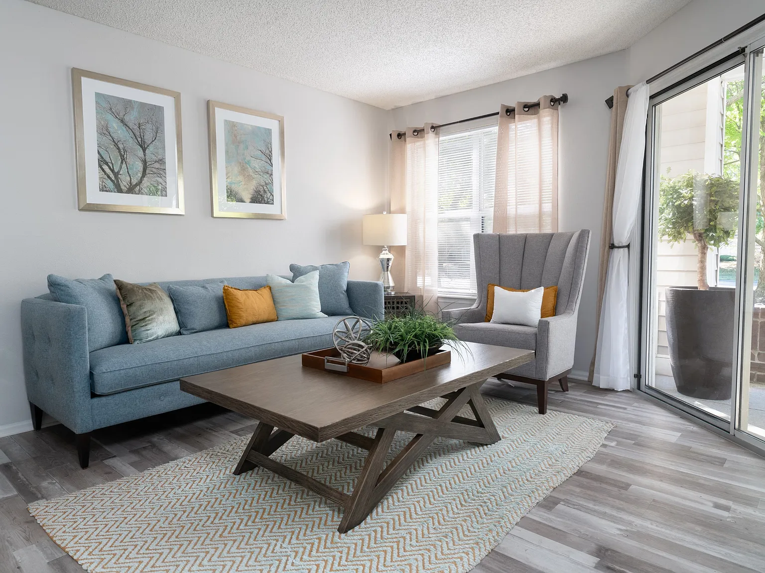Britton Woods Apartments — Photo 1