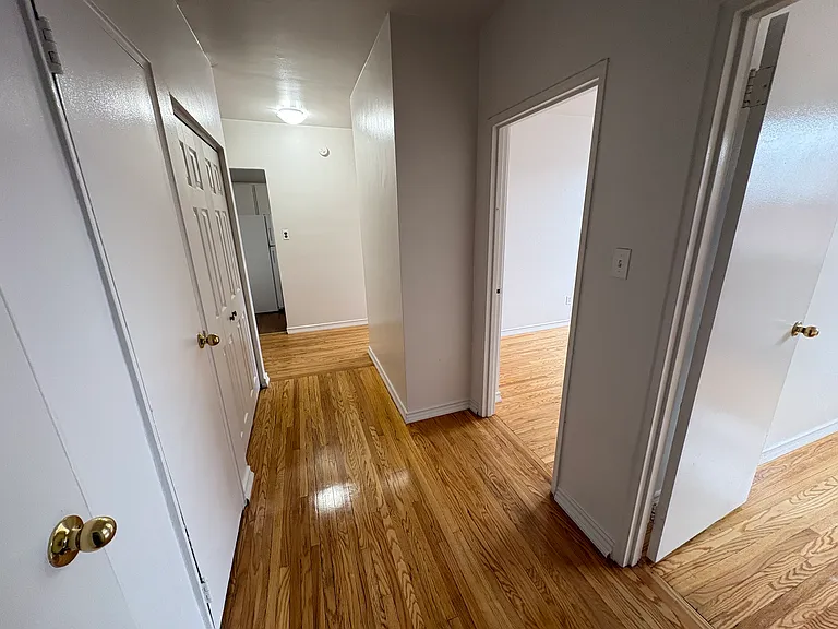 30 Mohawk Rd W #320 — Photo 7
