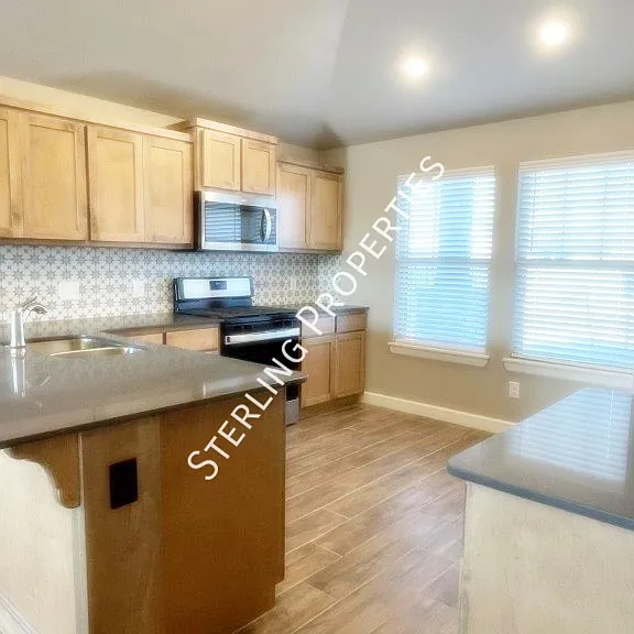 15509 Ridley Dr — Photo 5