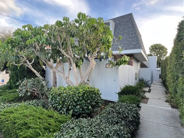 1912 Bataan Rd, Redondo Beach, CA 90278