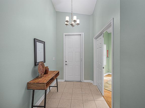 5th image of 437 NW Lismore Ln