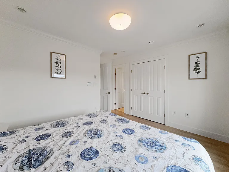 7826 Bennett Rd — Photo 13