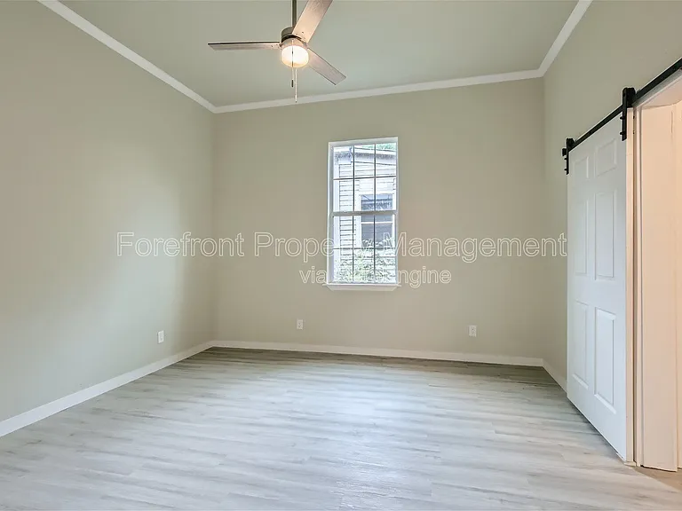 517 Hicks Ave — Photo 17
