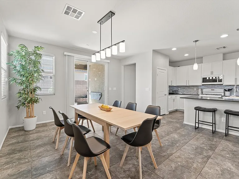 700 Sea Coast Dr — Photo 14