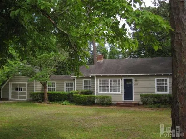 4938 Pine St, Wilmington, NC 28403