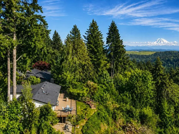 12065 206th Place SE, Issaquah, WA 98027