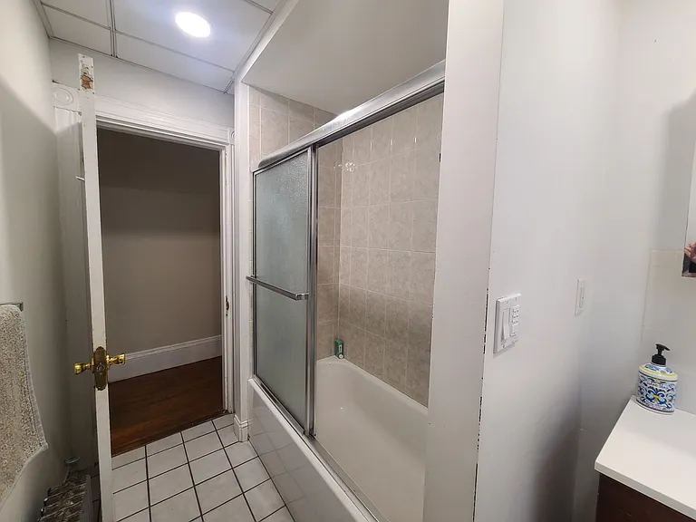 5A Kendall St #2 — Photo 26