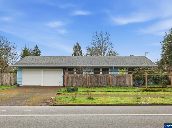 2710 NW Garfield Ave, Corvallis, OR 97330