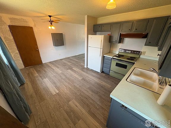 5th image of 1422 S 5th Ave