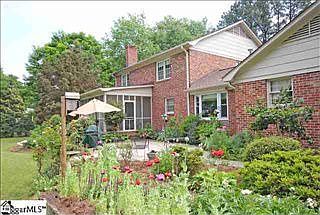 4th image of 105 Pecan Hill Dr