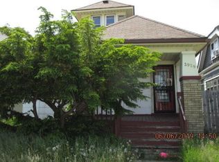 3929 N 27th St, Milwaukee, WI 53216