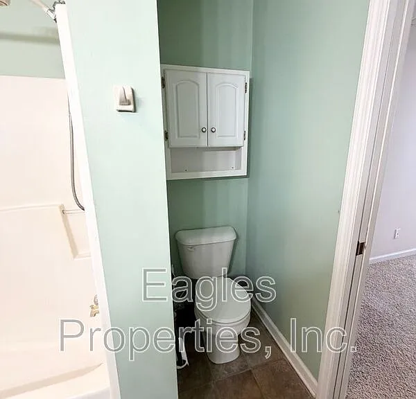 103 N Center St #B — Photo 10