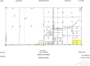 N Nine Mile Rd #982, Sanford, MI 48657