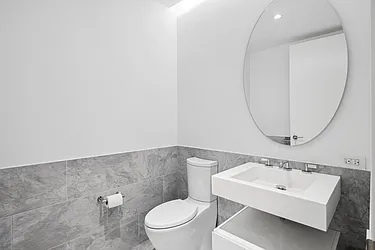 Rented by R New York