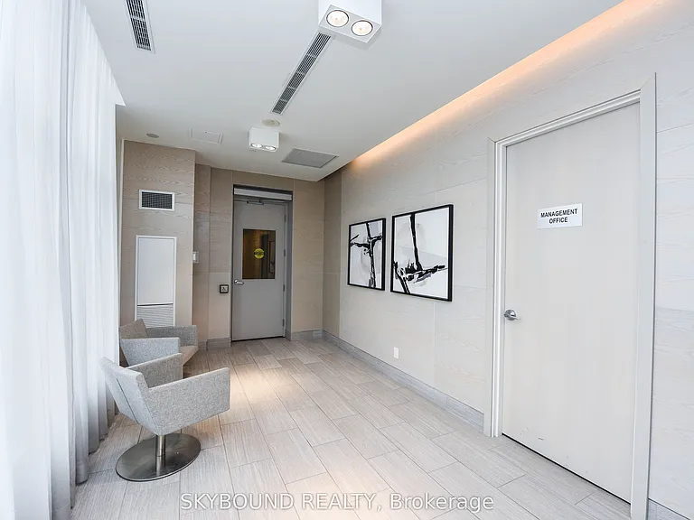 4655 Glen Erin Dr #210 — Photo 32