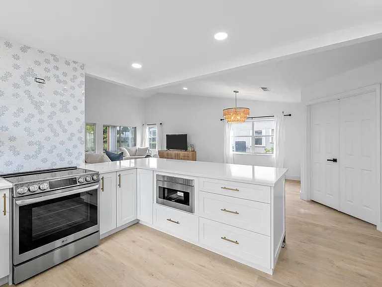 2650 Neaton Ct — Photo 11