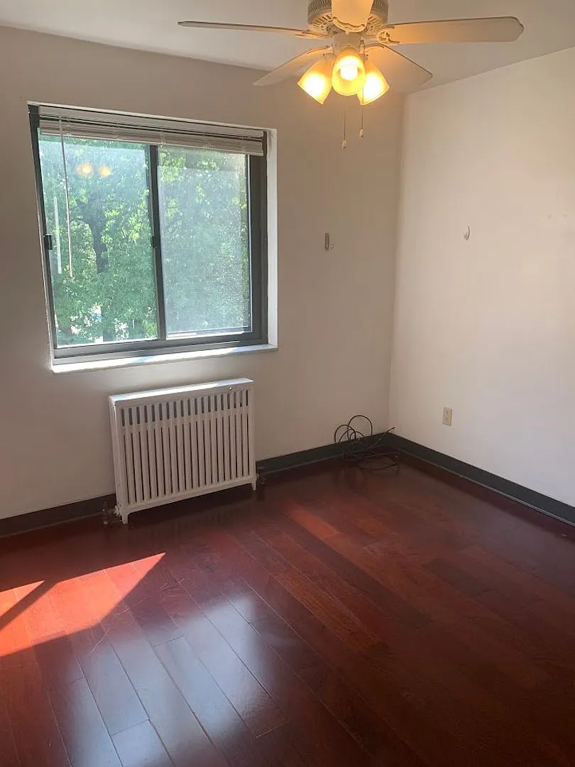 819 College Avenue — Photo 4