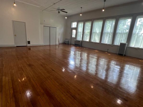 105 Whipple Rd #3