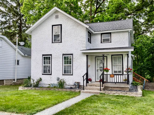 13 W South St, Hillsdale, MI 49242