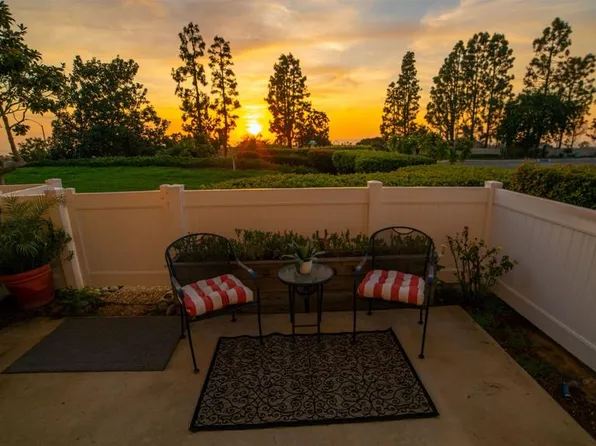 6903 Carnation Dr, Carlsbad, CA 92011