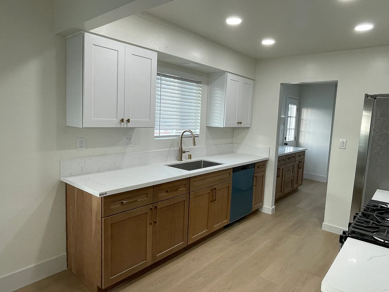 3 bed, 1430 sqft, $4,949 — Photo 1