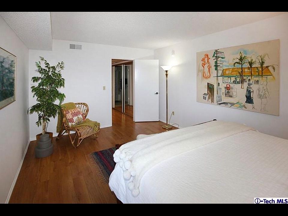 1st image of 444 Piedmont Ave