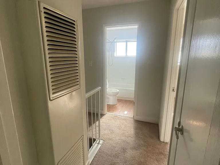 2087 Sahara Way — Photo 11