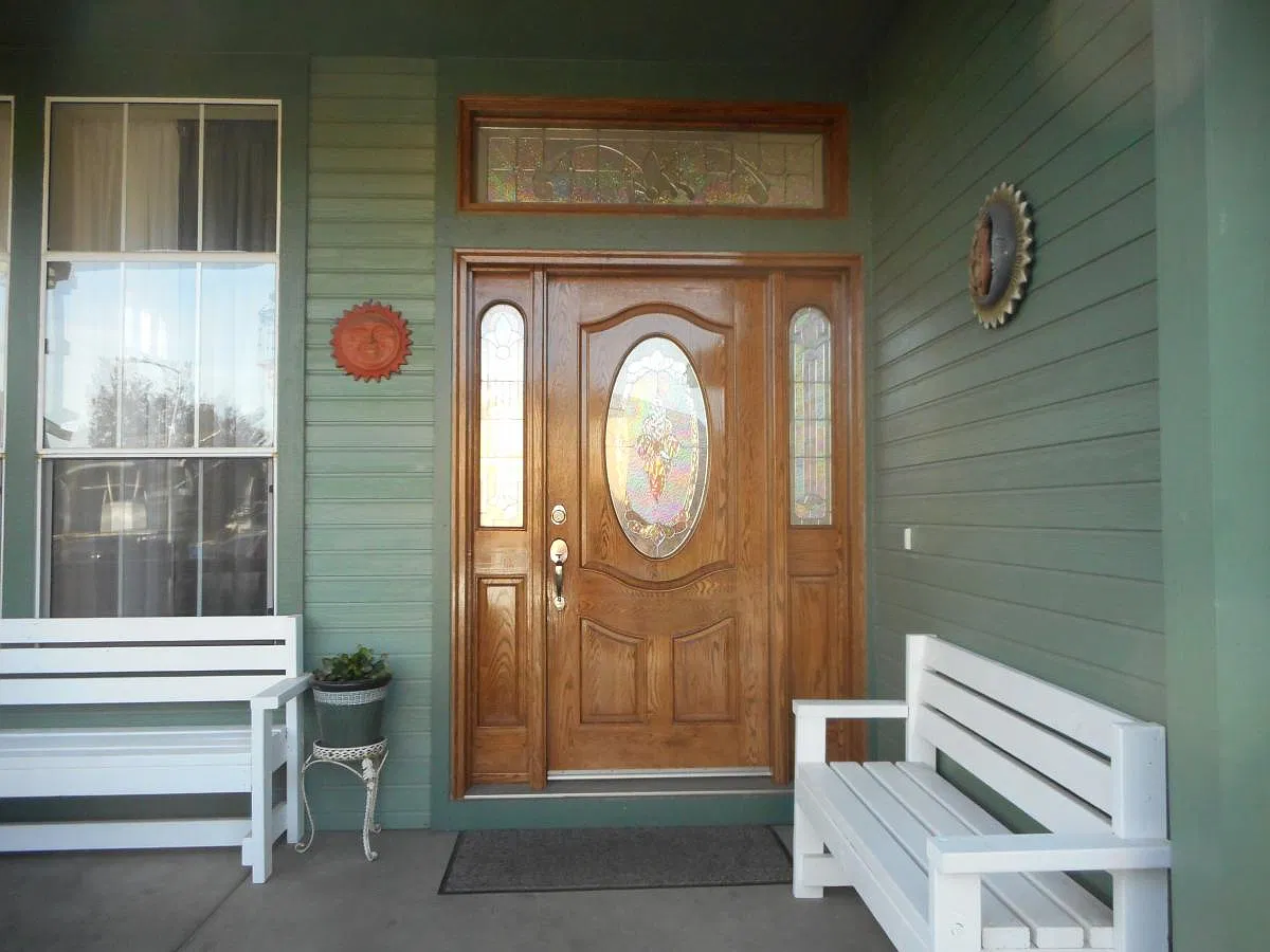 3 bed, 2.5 bath, 1550 sqft, $3,395 — Photo 2