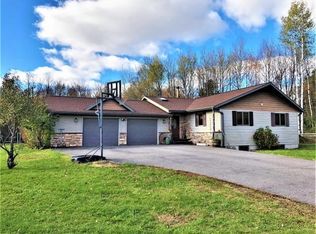 1308 Ridgeway Dr, Phillips, WI 54555