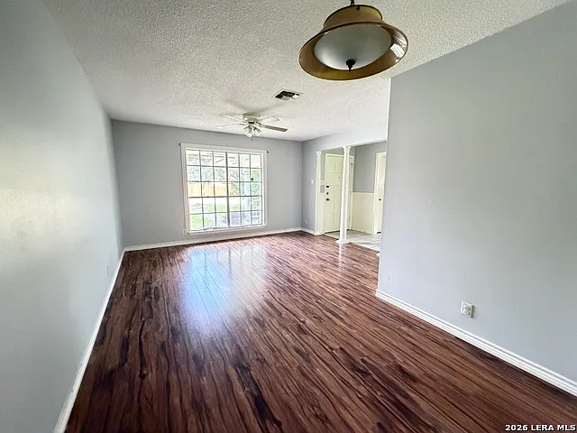 3710 Pinebluff Dr — Photo 6