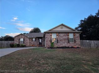 426 Hoyt Ct, Alma, AR 72921