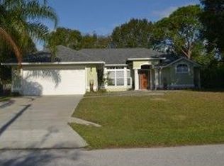 661 Benedictine Ter, Sebastian, FL 32958