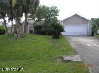 750 Waikiki Ave NW, Palm Bay, FL 32907