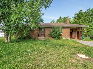 403 Whites Rd, Quinte West, ON K8V 5P5